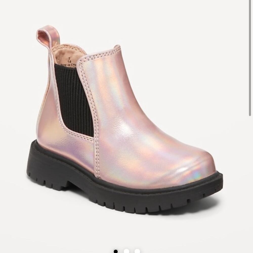 Old Navy Pink Metallic Faux Leather Chelsea Boots